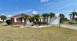 705 Brannen Cir, Sun City Center, FL 33573