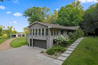 10366 Fenner Ave SE, Delano, MN 55328