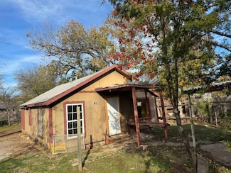 1208 N 7th St, Wichita Falls, TX 76306