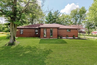1802 Delphi Ave, Frankfort, IN 46041