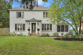 377 S Roosevelt Ave, Columbus, OH 43209