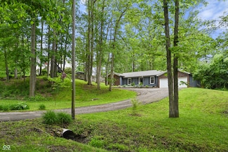 1673 W Shady Ln, Greensburg, IN 47240