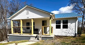 202 Front St, Newport, TN 37821