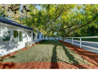 33719 Bennett Rd, Warren, OR 97053