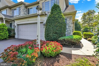 896 Walnut St, New Holland, PA 17557