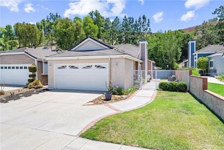5742 E Hudson Bay Dr, Anaheim, CA 92807