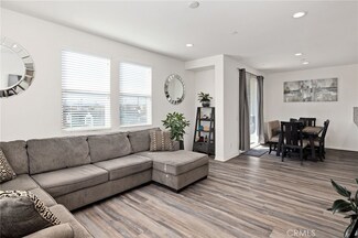 15330 Jasmine Ln Unit 101, Gardena, CA 90249