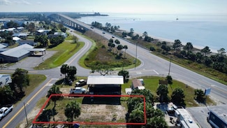 1925 Parker Ave, Port St. Joe, FL 32456