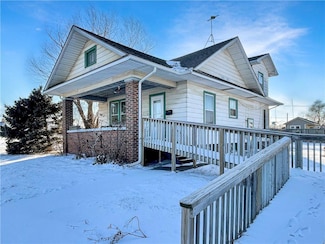 2118 Walnut St, Higginsville, MO 64037