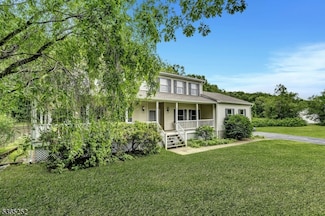 23 Estate Dr, Sussex, NJ 07461
