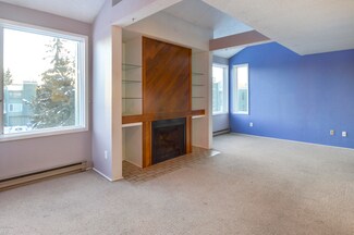 404 Sweetgale Ct Unit 404, Anchorage, AK 99518