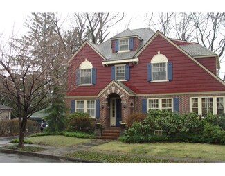 13 Montvale Rd, Worcester, MA 01609