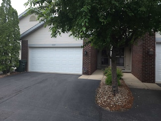 6029 Dell Dr, Madison, WI 53718