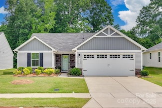 4511 Hunton Dale Rd NW, Concord, NC 28027