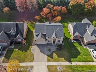 8564 Washington Woods Dr, Washington, MI 48094