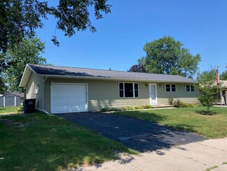 848 Hamilton St, Portage, WI 53901