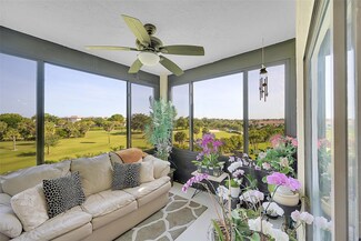 9300 SW 8th St Unit 4220, Boca Raton, FL 33428