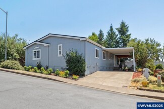 2155 Robins Ln SE Unit 3 Ln, Salem, OR 97306