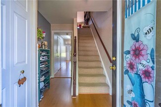 365 W 2nd St, Alburtis, PA 18011