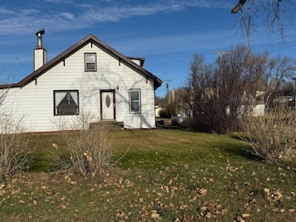 202 3rd Ave NW Unit Kenmare, Kenmare, ND 58746