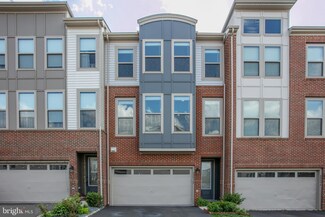 42492 Dogwood Glen Square, Sterling, VA 20166