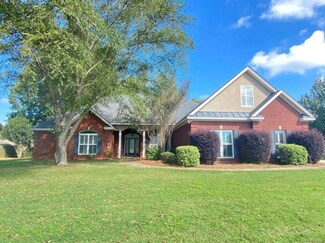 145 Mountain Meadows Ln, Wetumpka, AL 36093
