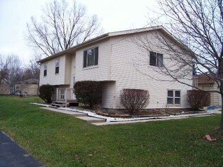 25574 W Orchard Ave, Ingleside, IL 60041