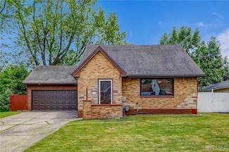 35 Kendale Rd, Buffalo, NY 14215