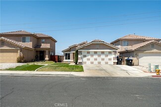 14666 Queen Valley Rd, Victorville, CA 92394