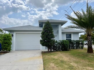 1432 S J St, Lake Worth, FL 33460