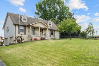93 Hilltop Dr, Columbia, TN 38401