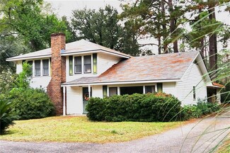 1242 Williams Ave, Natchitoches, LA 71457