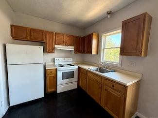 194 S Main St Unit 4, New Britain, CT 06051