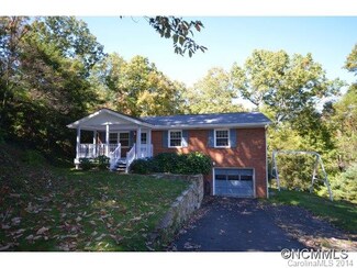 21 Laurel Park Dr, Arden, NC 28704