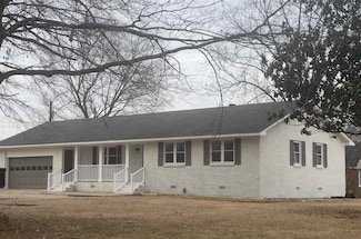 145 W Main St, Whiteville, TN 38075