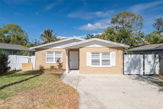 1735 Michigan Ave NE, Saint Petersburg, FL 33703