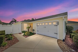 1405 Conchas Dr, The Villages, FL 32162