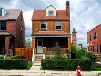 258 39th St, Pittsburgh, PA 15201