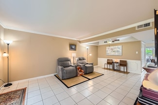 10324 Briar Forest Dr Unit 28, Houston, TX 77042