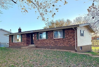 5507 Highway D, Farmington, MO 63640