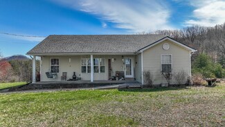 2726 Dreyfus Rd, Waco, KY 40385
