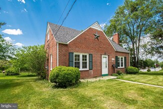 34 N Marshall St, Front Royal, VA 22630