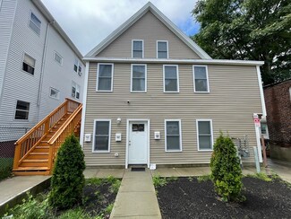 15 Groton Place, Worcester, MA 01604