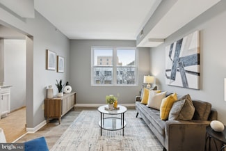 1458 Columbia Rd NW Unit 401, Washington, DC 20009