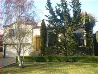 211 Clarendon Rd, Burlingame, CA 94010