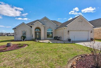 3806 Greenway Pointe Dr, Port Arthur, TX 77642