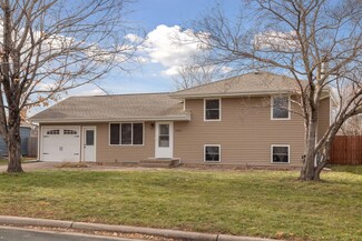 14905 Cimarron Ave W, Rosemount, MN 55068