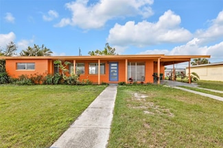 520 Sharon Cir, Port Charlotte, FL 33952