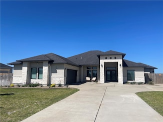 1925 Magnolia Falls Dr, Corpus Christi, TX 78415