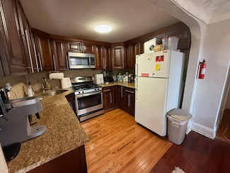 419 Garden St Unit 3, Hoboken, NJ 07030